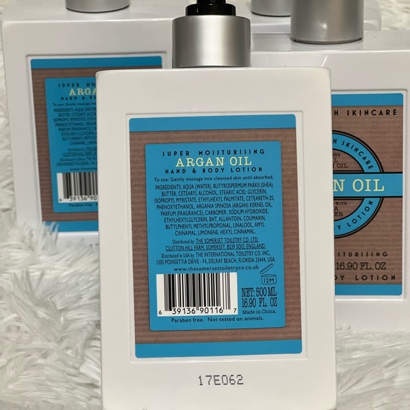 DELRAY BEACH ARGAN OIL HAND & BODY LOTION(NEW Sealed) - Picture 3 of 3